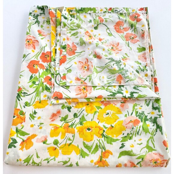 Vintage 70s flat/top sheet, yellow, orange, red flowers, greenery, full size bed - Picture 8 of 9